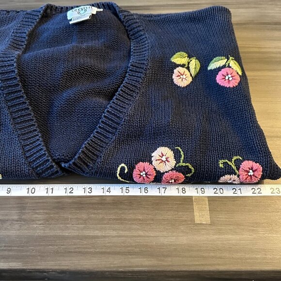 Vintage Cervelle Womens Navy Blue Cardigan Floral Embroidered  Size XL - Picture 7 of 8